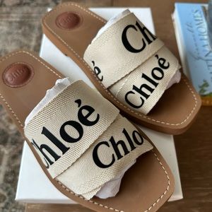 Chloe woody flat logo ribbon slide sandals